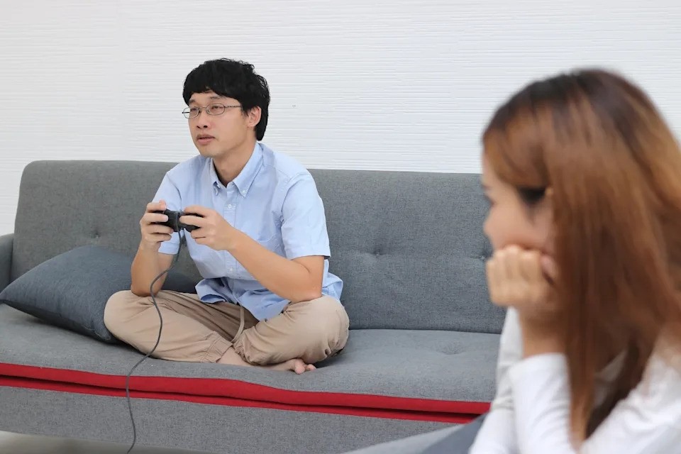 专家称:玩家沉迷游戏已成为婚姻破裂常见诱因