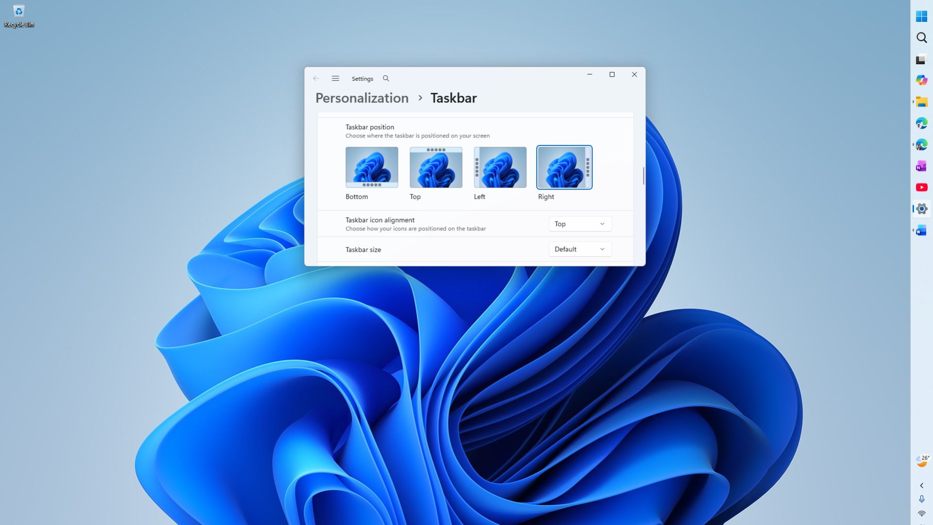 Right-aligned-vertical-taskbar-in-Windows-11.jpg