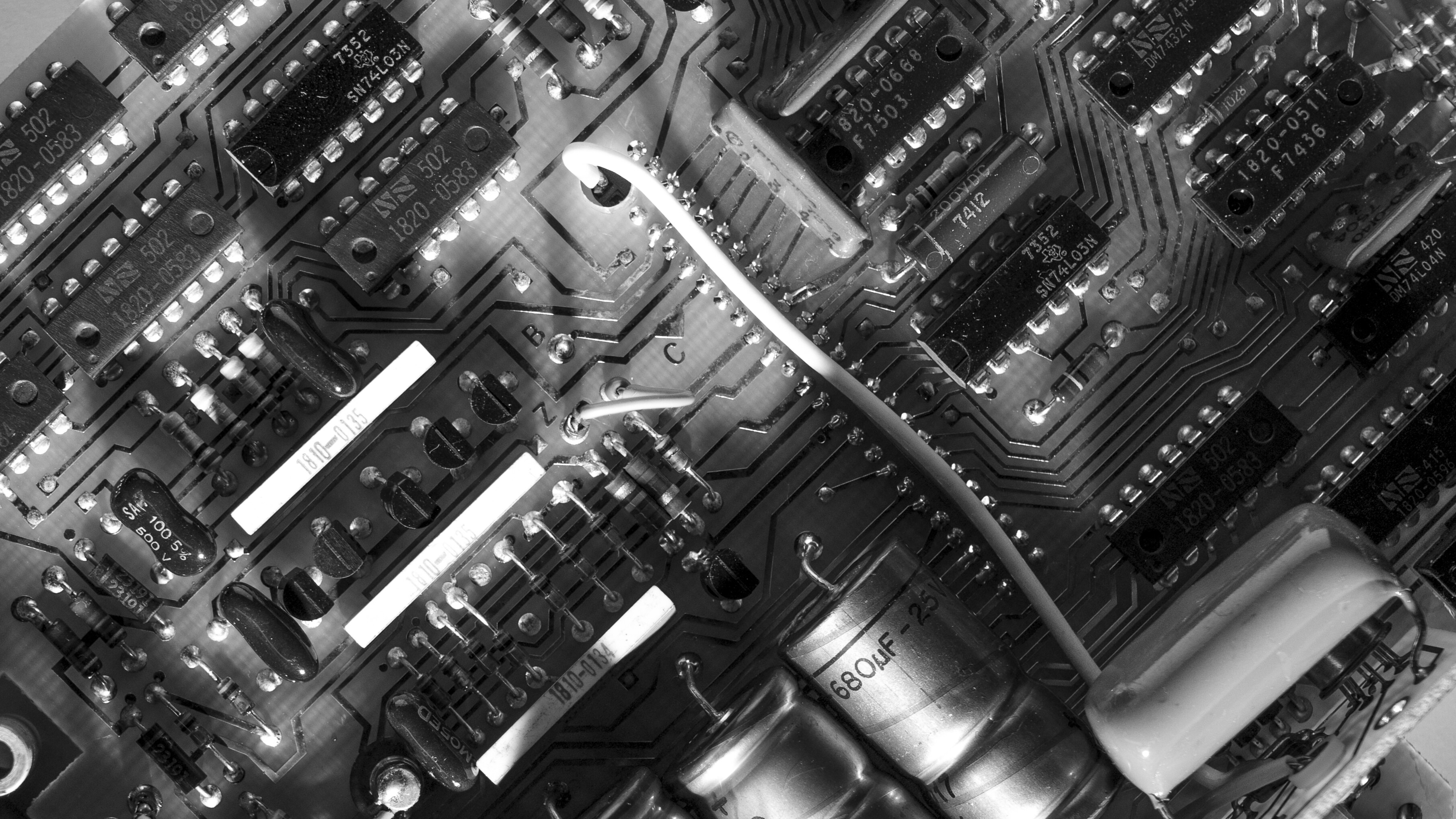1747581055_circuit_board.jpg