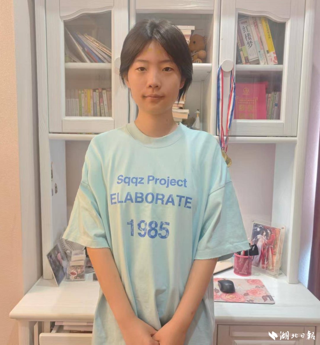 放弃本科读高职引网友热议 高考604分女生被高职录取