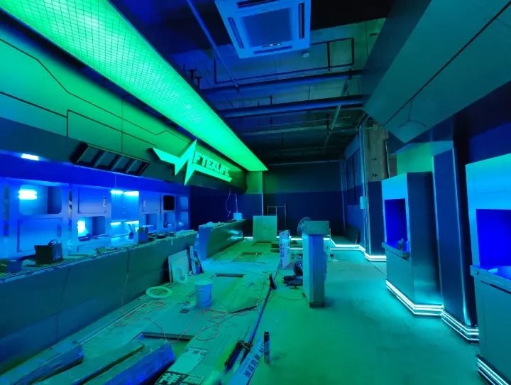 我穿越了？ b站up主在江苏开设《赛博朋克2077》来生酒吧