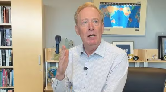 Brad Smith 周二举行了新闻发布会