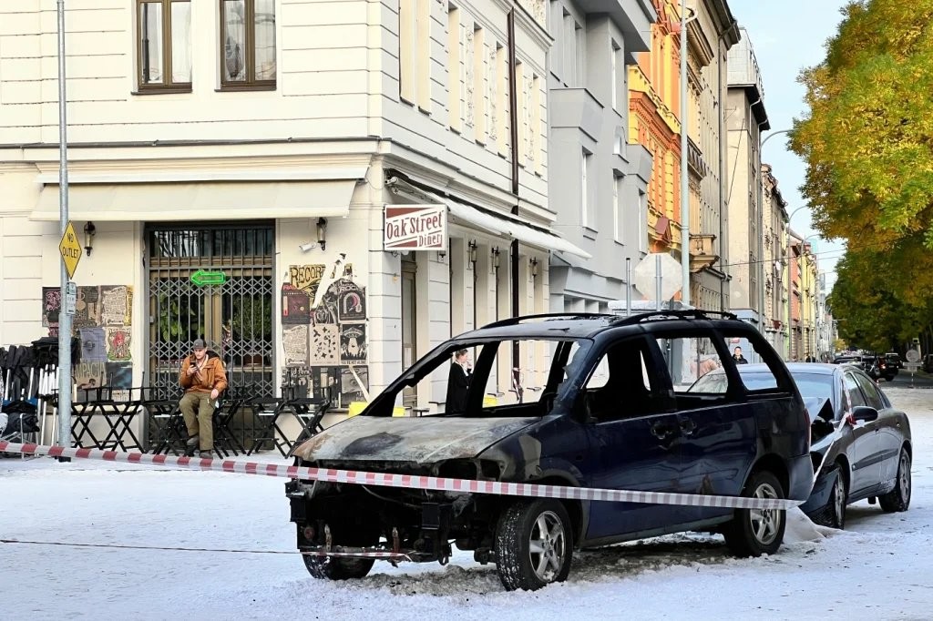 《生化危机》新电影片场照曝光:白雪皑皑的浣熊市?