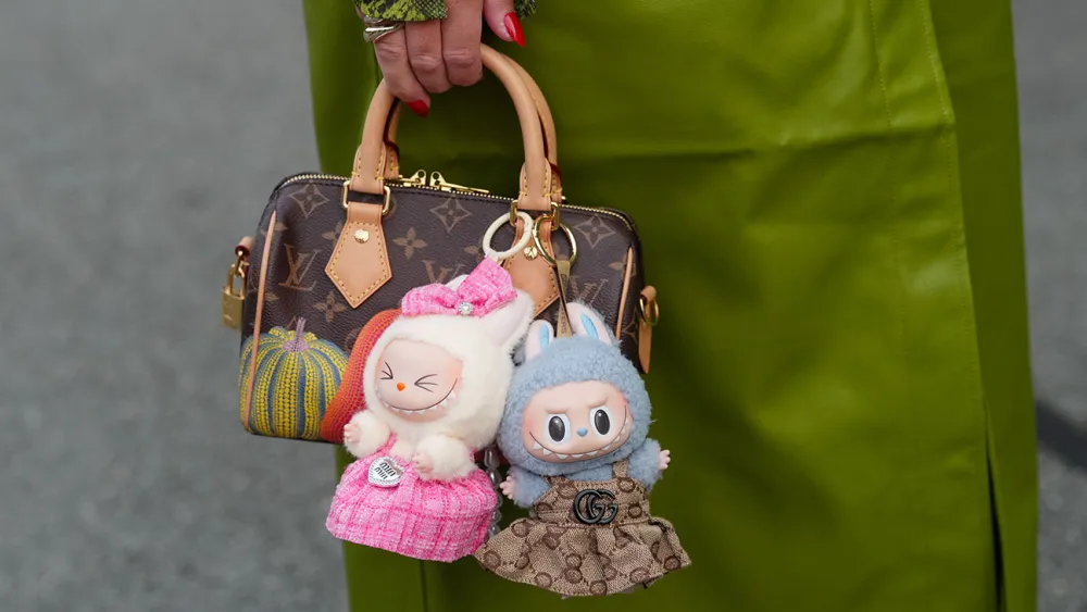 中国潮玩Labubu将登大银幕!索尼影业获电影改编权