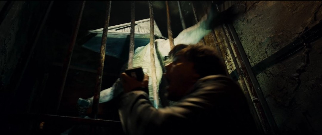 阴郁压抑的氛围基调！ 《重返寂静岭》电影新预告 