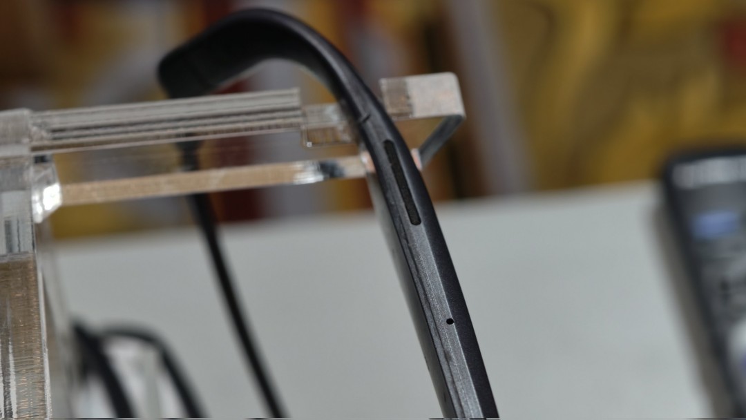 CES 2026：华硕发布ROG XREAL R1 全球首款240Hz OLED游戏眼镜