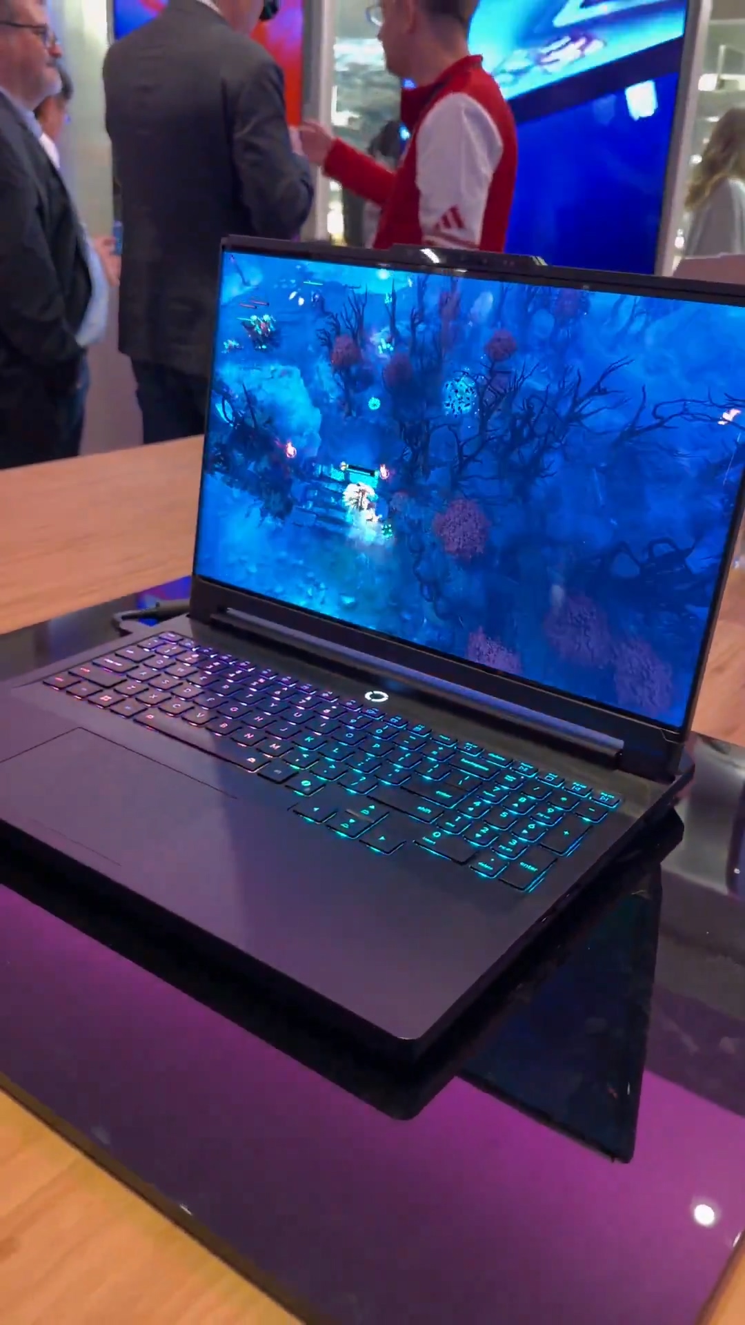 CES 2026：联想展示屏幕可扩展的概念游戏本 16英寸秒变24英寸