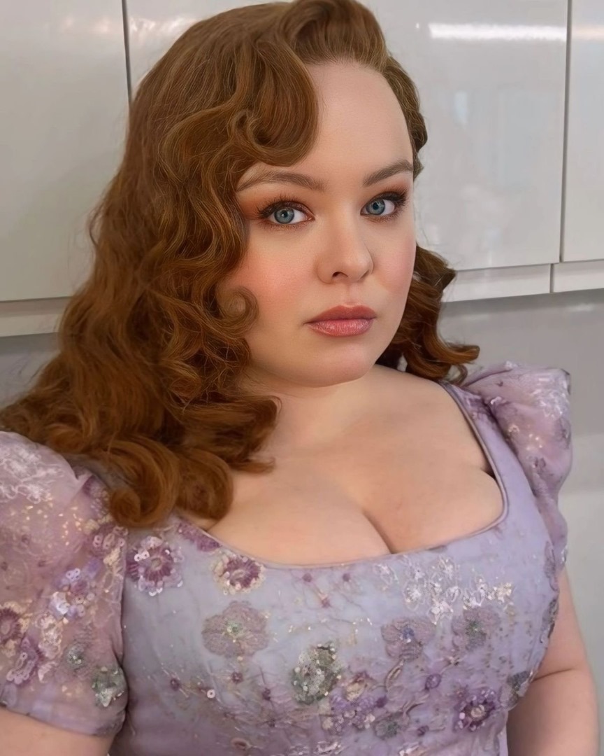 《布里奇顿》第三季收视不降反升 男女主公开撒狗粮