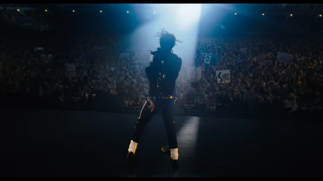 MJ亲侄子主演!《迈克尔·杰克逊:巨星之路》全新预告发布