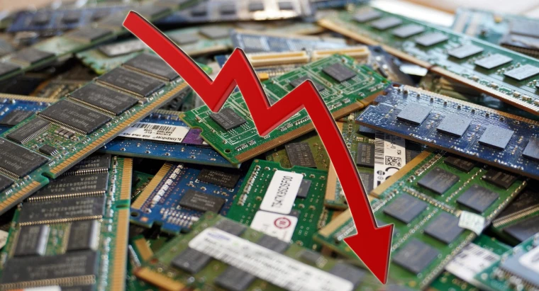 内存价格疯涨近尾声!OpenAI砍单收缩开支