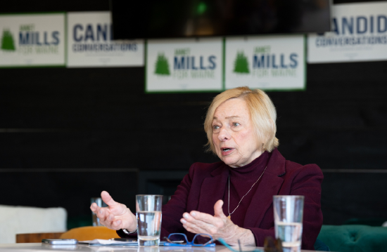 缅因州州长兼美国民主党参议员候选人Janet Mills。