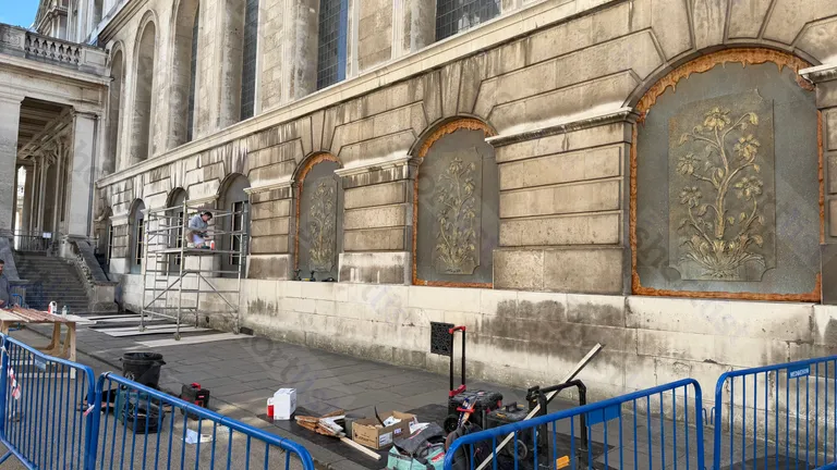 《艾尔登法环》大量电影片场照曝光：玛莉卡与食粪者现身 ！