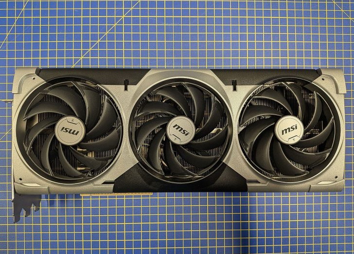 商家开卖故障RTX5090：坏卡卖半价不让退 比5080还贵