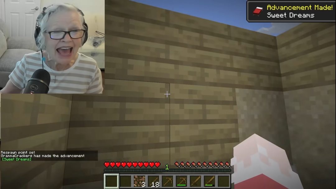 De 81-jarige livestreamende grootmoeder in ‘Minecraft’ beleeft een schokkend moment wanneer ze een kwaadaardig en vals politierapport tegenkomt.