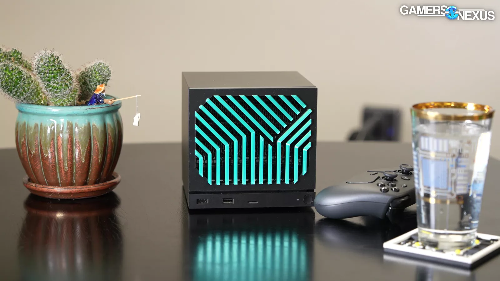 El primer producto imitador de Steam Machine ya está aquí, con el mismo precio y mejor rendimiento