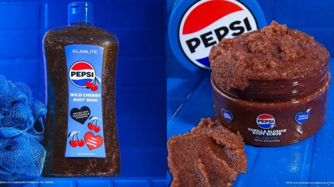 Você sente cheiro de cola depois de se lavar? Glamlite lança gel de banho da marca Pepsi-Cola