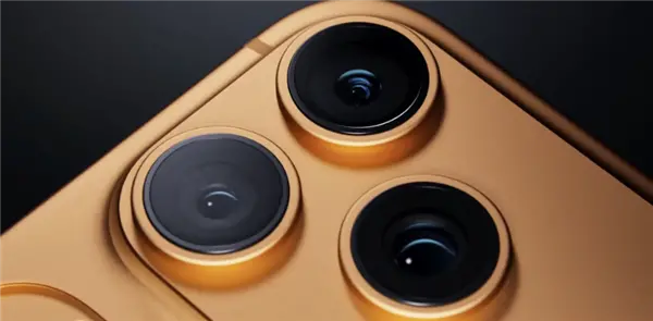 多年传闻终于落地!iPhone 18 Pro三大升级:可变光圈、缩小灵动岛、自研C2基带