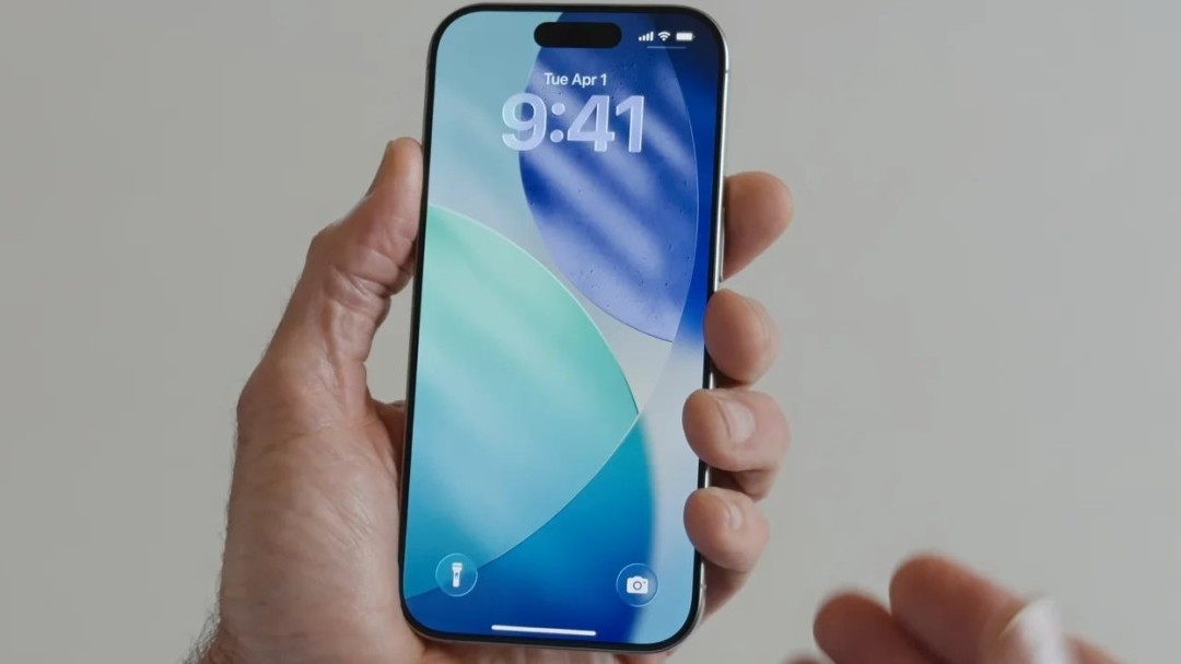 曝苹果2027年iPhone机型扩大屏幕:Pro Max达7英寸